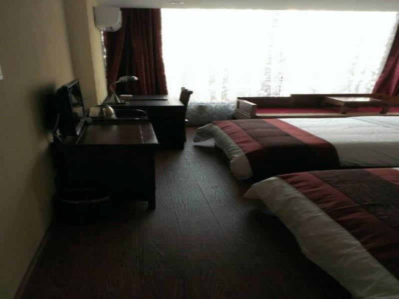 Kunming Green Lake Hostel المظهر الخارجي الصورة